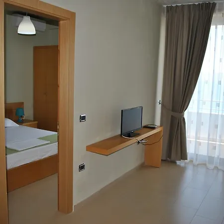 Szálloda Vala Blu *